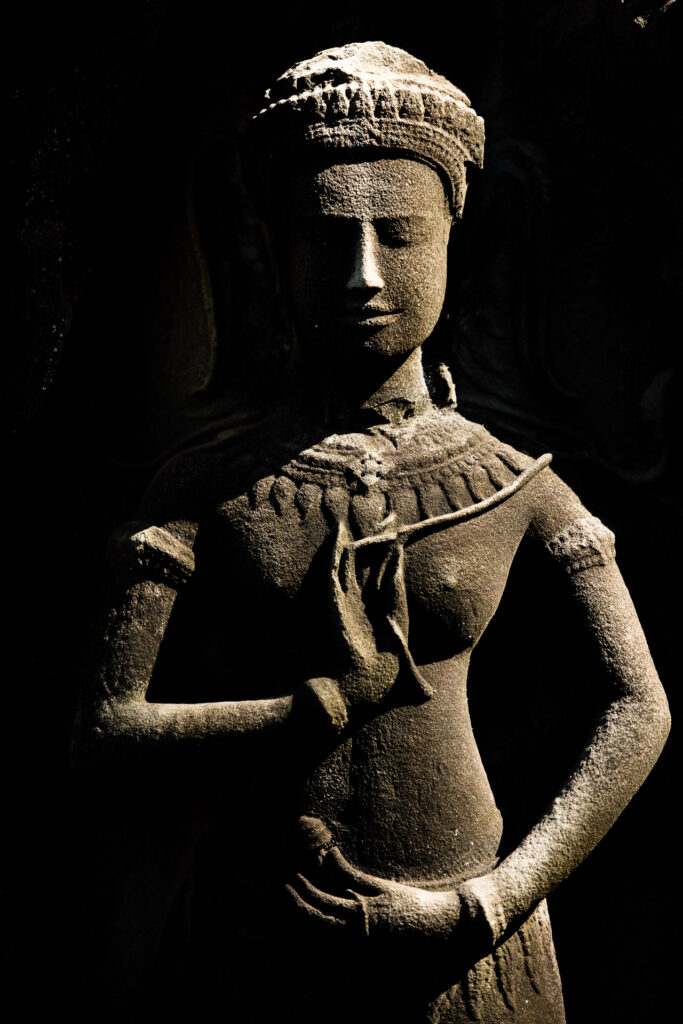 High contrasted Apsara Statue